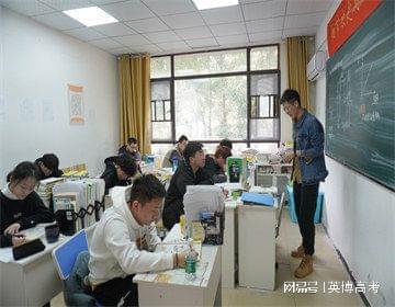 一百个容易误解的文言实词_高考容易误解的文言实词练习_文高考文言文易错实词100个