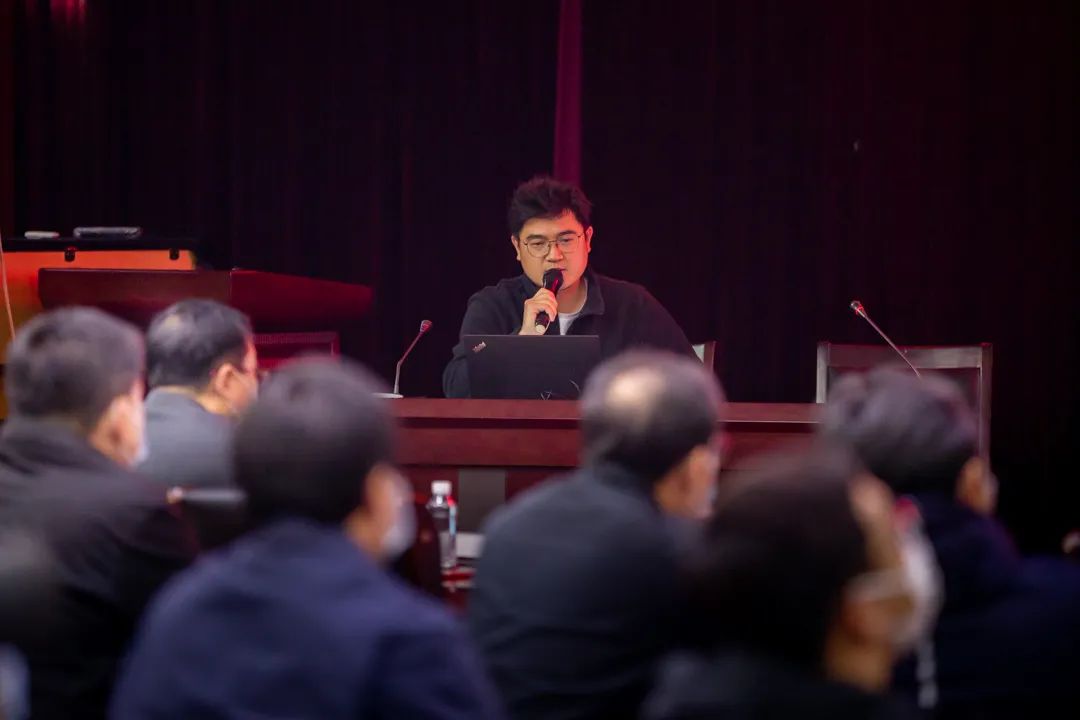 新闻摄影题材有哪些_新闻摄影的题材_新闻摄影题材获取途径