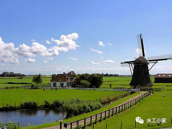 通讯体裁事迹材料600字_通讯体裁事迹材料特点_什么是通讯体裁特点