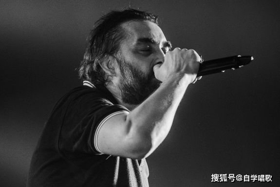 不会唱歌怎么练习_唱歌能练出来吗知乎_唱歌能不能练出来