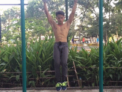 练单杠的好处和坏处_练单杠的正确方法_单杠 练习