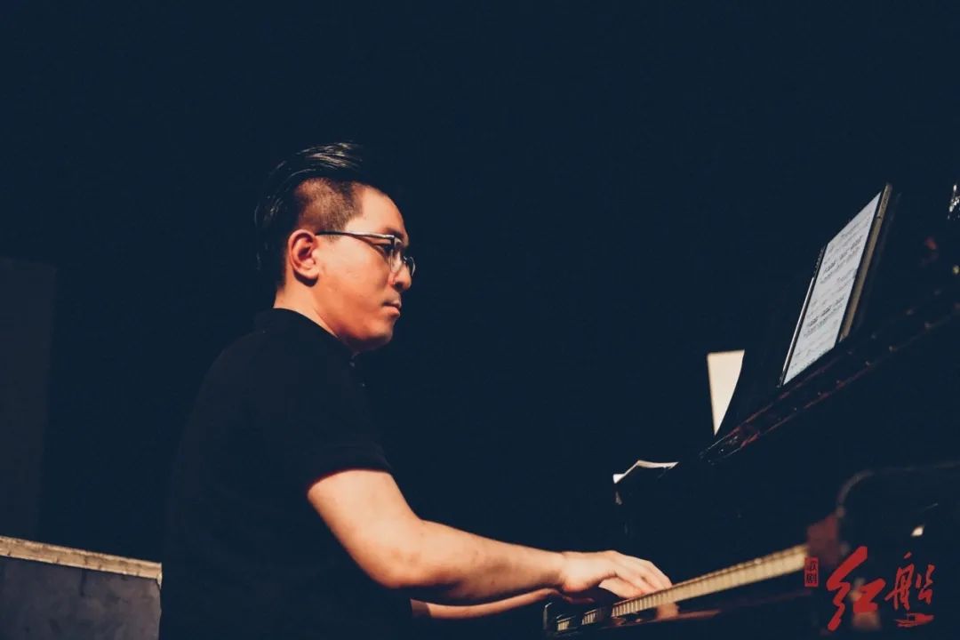 我总是一个人在练习一个人 伴奏_伴奏基础知识_伴奏的要求