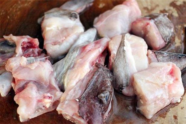 开元棋盘财神捕鱼官网版下载2023 安康鱼的做法 安康鱼怎么做比较好吃