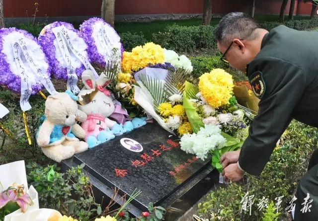 中国港湾张志峰_中国港湾董事长简历_张浩 中国港湾