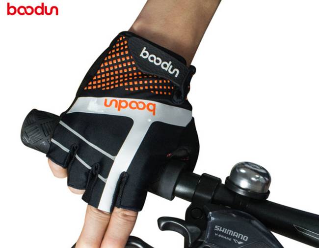 手套健身作用与功效_健身手套的作用_手套健身作用是什么