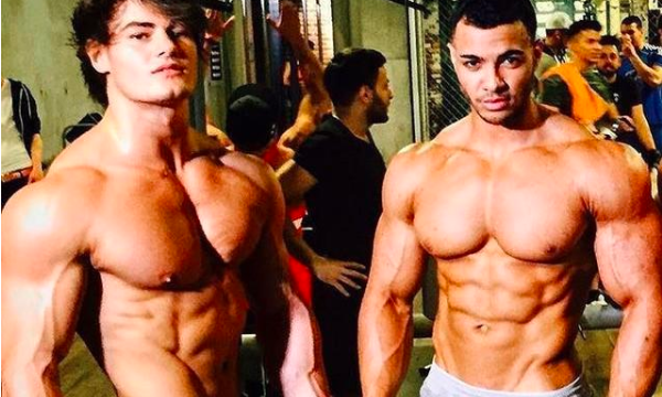 云开·全站APP登录入口 训练指导丨用XT综合气阻训练器怎么练胸？