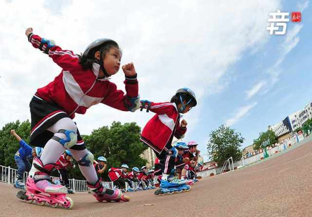 钢琴家朗朗 练习_钢琴家朗朗 练习_钢琴家朗朗 练习
