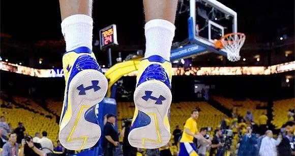 安德玛手套价格_安德玛健身手套_安德玛健身手套怎么样