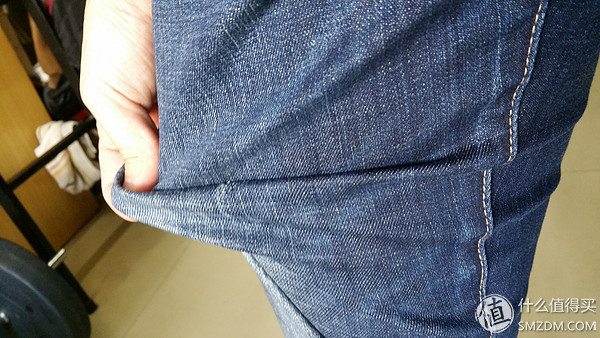 健身手套 小了_健身手套小还是大点好_健身手套的戴法