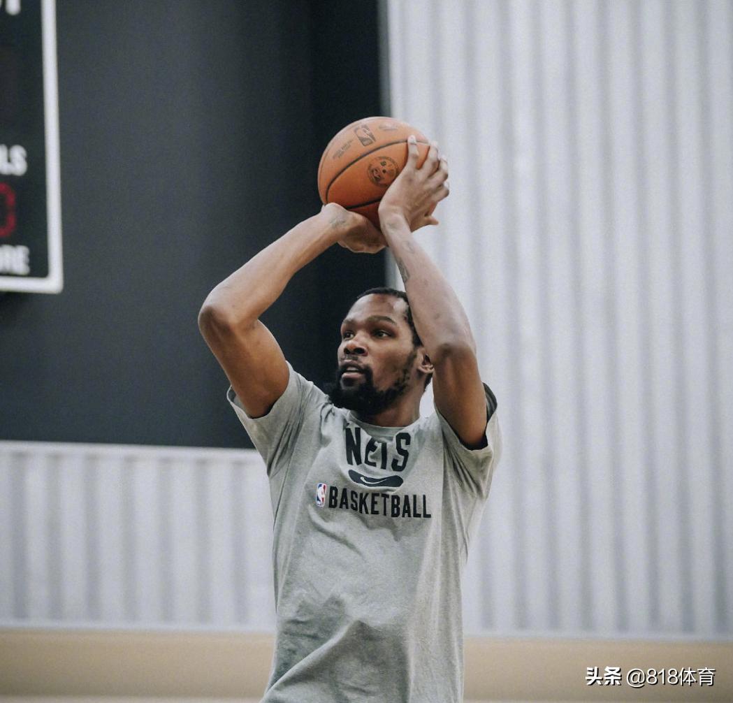 杜兰特技术特点教学(投篮篇)_杜兰特投篮训练视频_杜兰特练习投篮