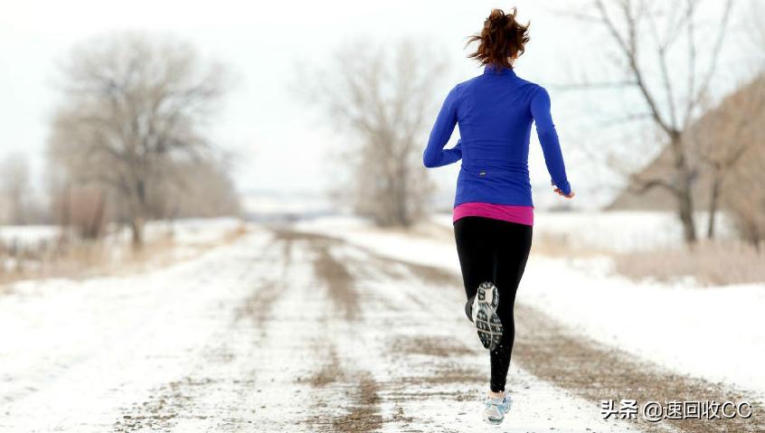 求推荐家用跑步机_什么牌子跑步机好适合家用_2020年家用跑步机推荐