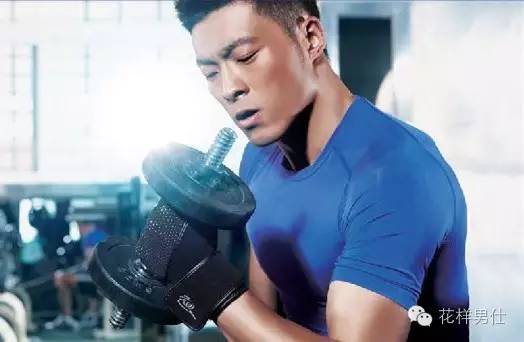 健身手套选择指南_健身手套重要性_健身要带手套吗