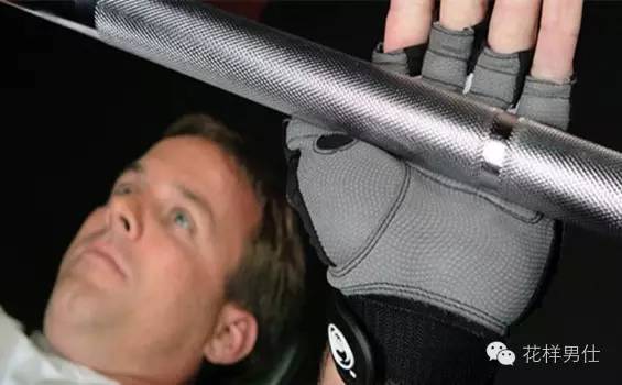 健身要带手套吗_健身手套选择指南_健身手套重要性