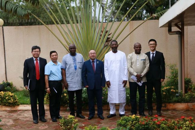 运鸿集团大健康产业布局_中国运鸿控股最新好消息_运鸿集团纳斯达克上市