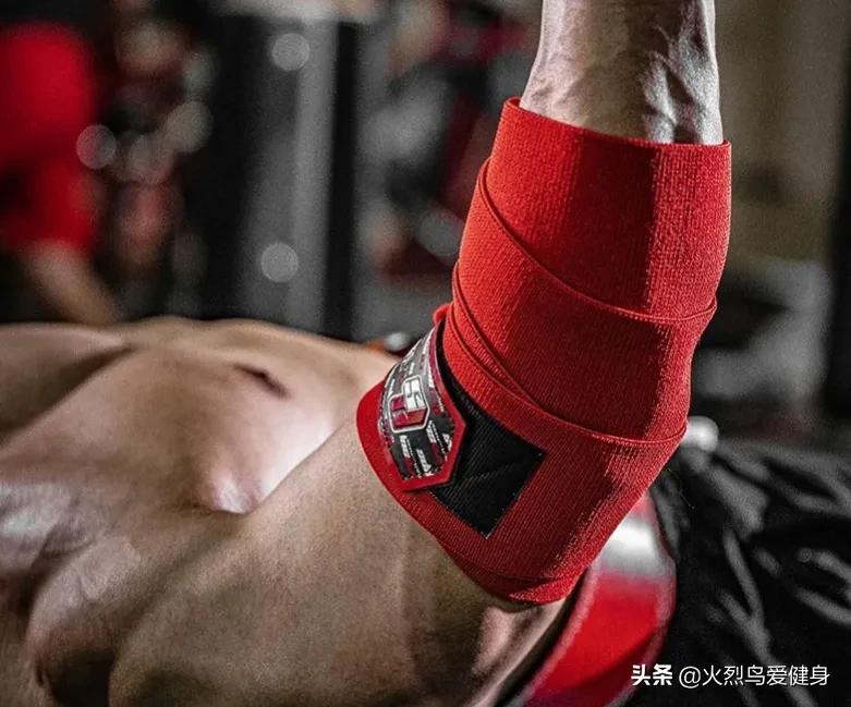 健身手套有必要买带束带的么_健身需要带手套吗_健身带的手套