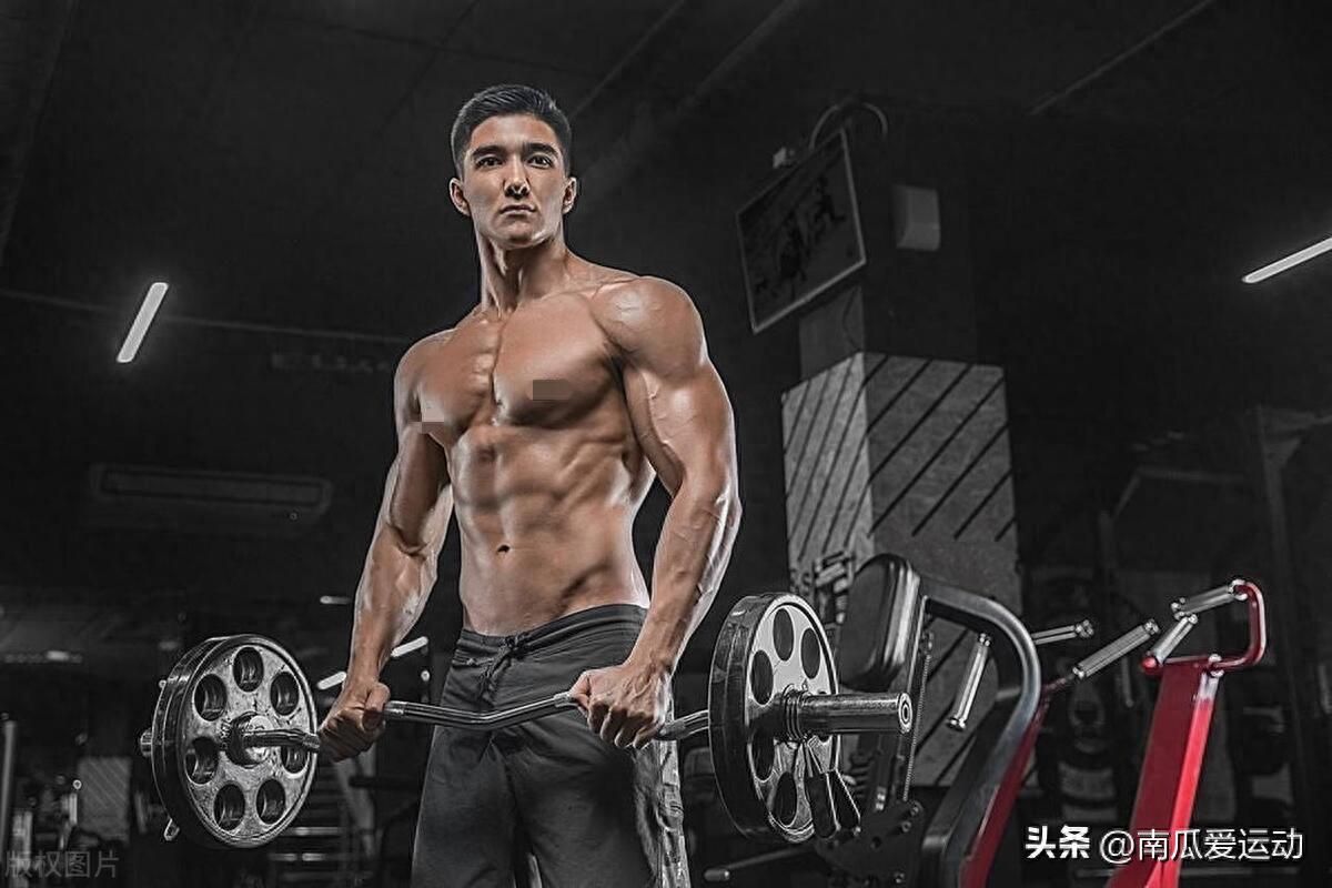 开元棋app官方下载 5个动作帮你打造饱满胸肌，简单又实用！