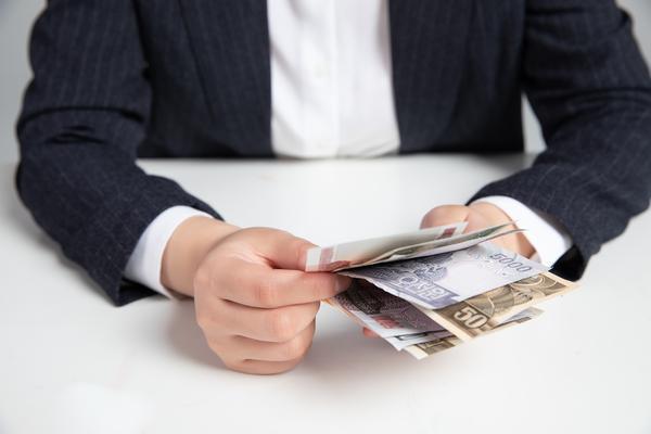 劳动合同法案例分析：企业违法行为的认定与处罚 图2