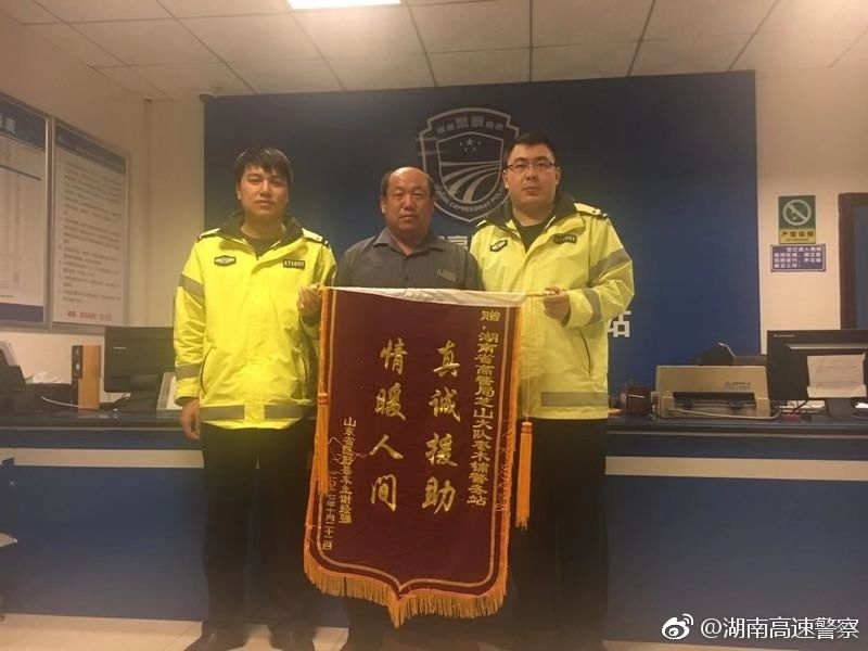 多功能综合训练器_综合训练器各个功能名称_综合训练器注意事项