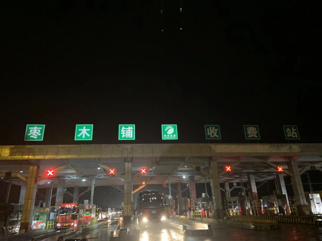 综合训练器注意事项_多功能综合训练器_综合训练器各个功能名称