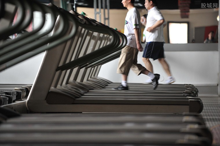 2020年澳门天天彩论坛 跑步机什么牌子好 如何选购跑步机？