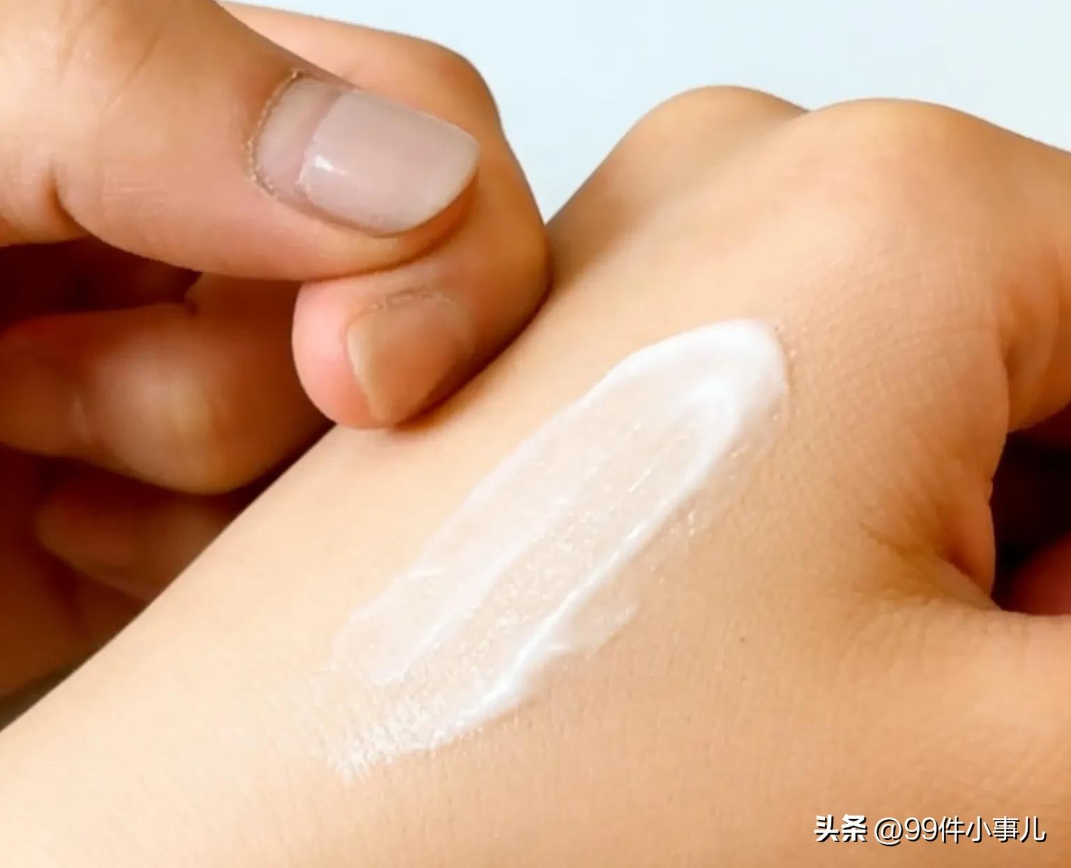 手部保养方法_10天手部保养周期_健身手套要贴紧还是松