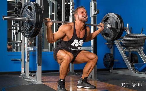 健身手套紧点好吗_健身护具使用心得_健身手套是否需要