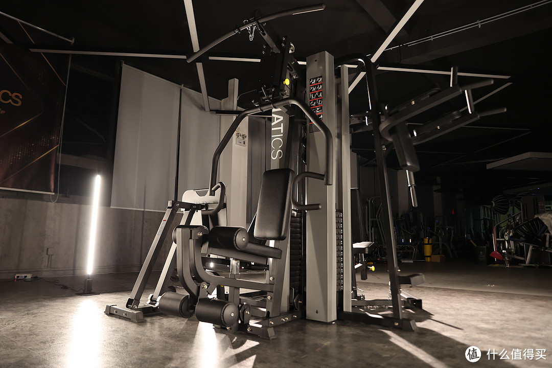 三人站综合训练器安装_龙门架综合训练器_综合训练器选购攻略