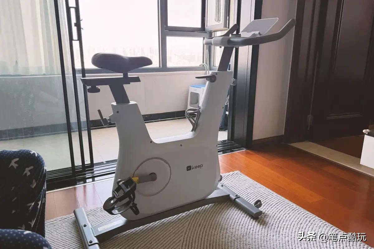 动感单车选购要点_居家健身器材选购指南_跑步机什么牌子好家用跑步机质量排名